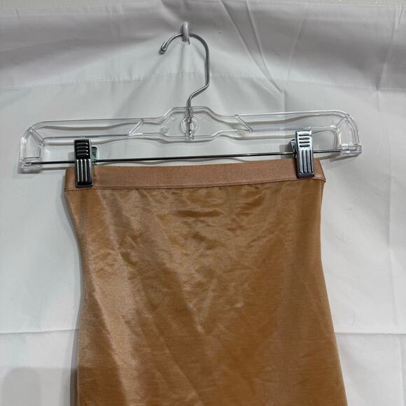 SKIMS Bronze Barely There Shape Wear Shorts Sz XXS NWOT - Picture 3 of 11